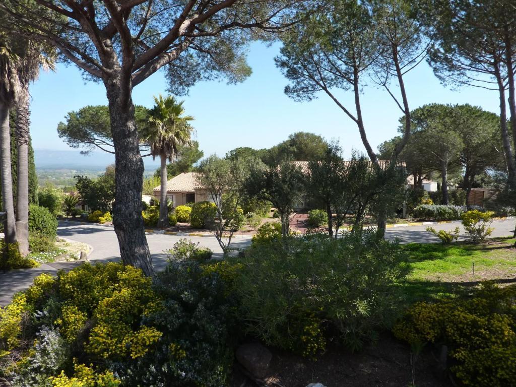 Village Club Mileade Roquebrune/Argens Exteriör bild