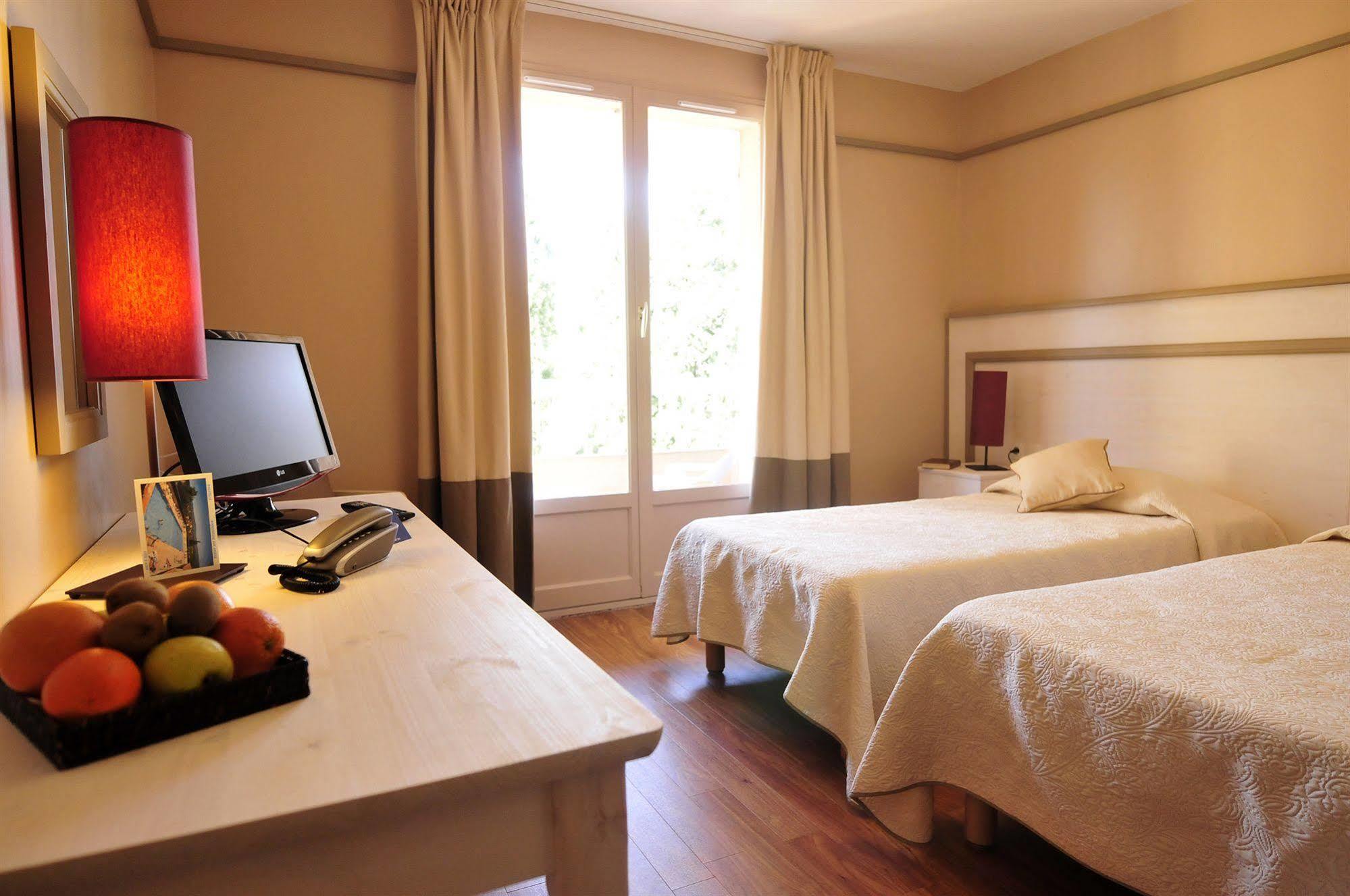 Village Club Mileade Roquebrune/Argens Exteriör bild